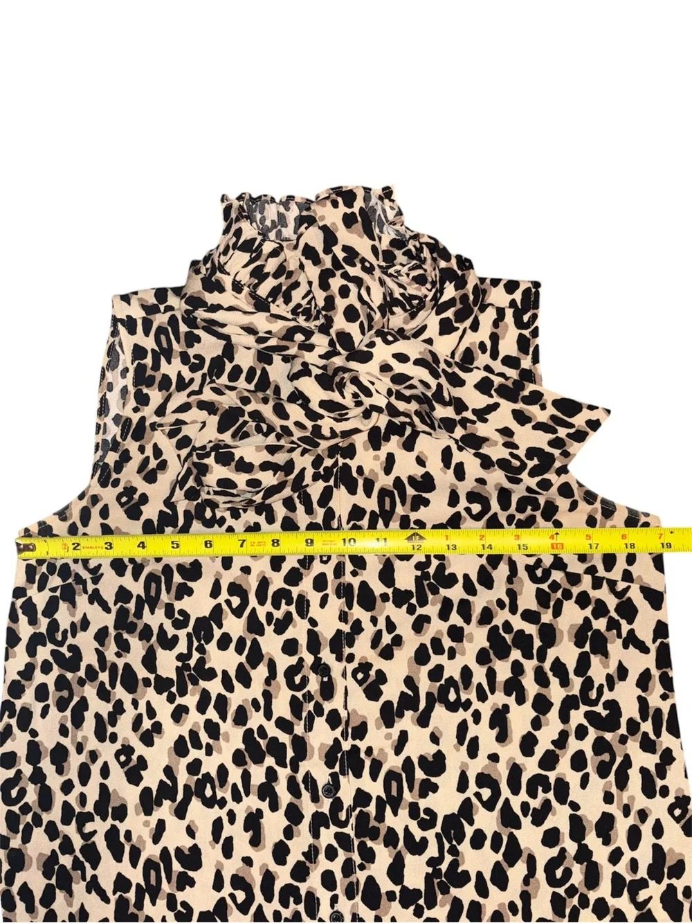 Halogen Sleeveless Tie Neck Leopard Print Blouse Careerwear Formal Size Small - Picture 7 of 16